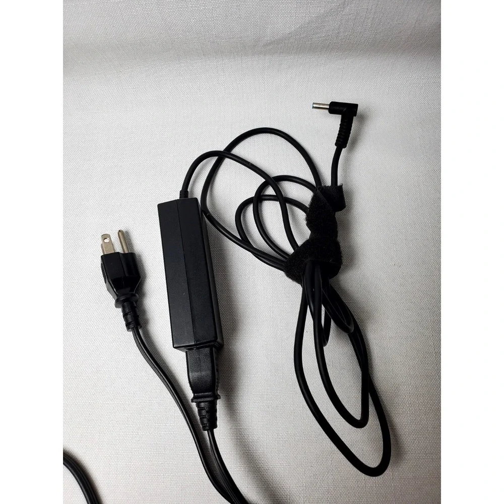 Genuine HP 45W Laptop Charger 19.5V 2.31A TPN-FA02 741727-001 854054-005 AC Adap